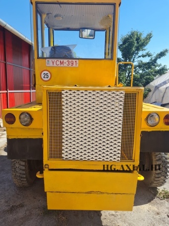 053