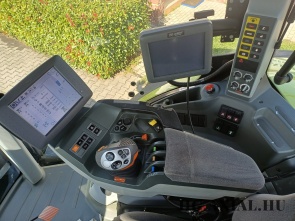 Axion 810