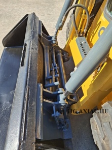 R135