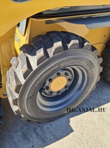 R135