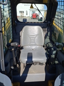R135