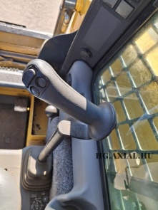 R135