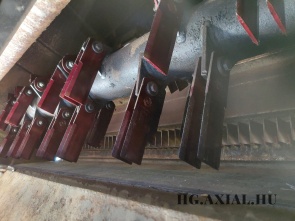 Tucano 440