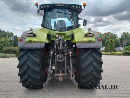 Axion 930