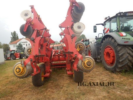 Carrier 820