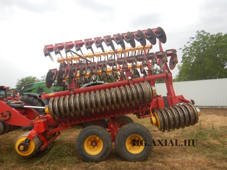 Carrier 820